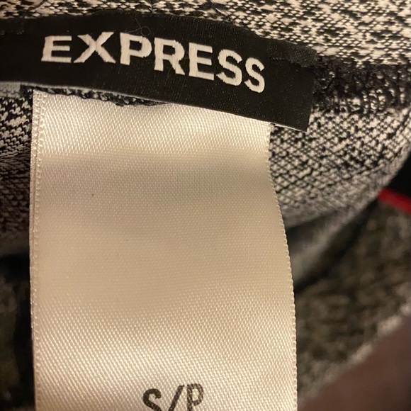 EXPRESS LEGGINGS - Picture 3 of 3